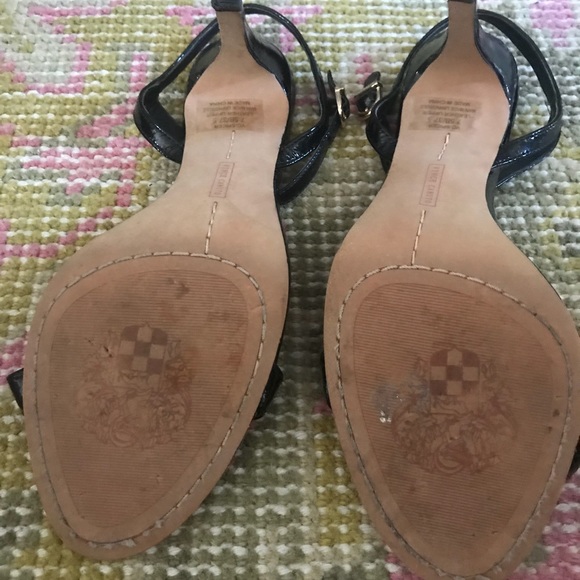 Vince Camuto black heel sandal - Picture 5 of 6